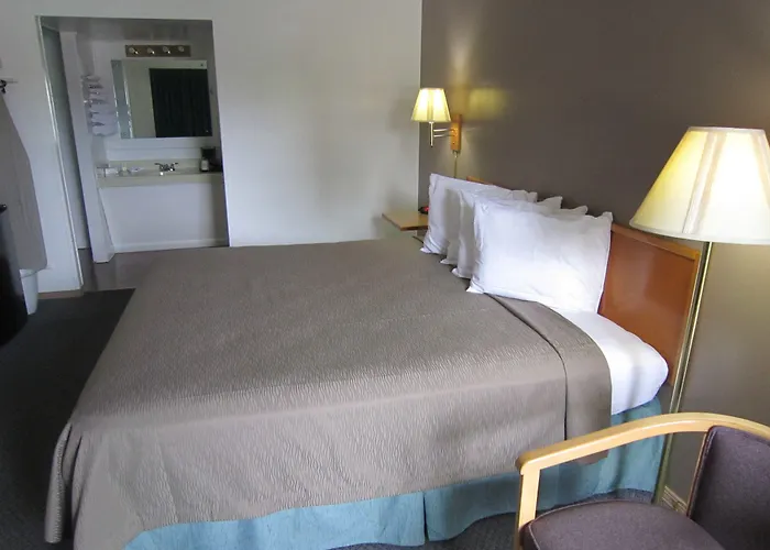 Cassville Budget Inn